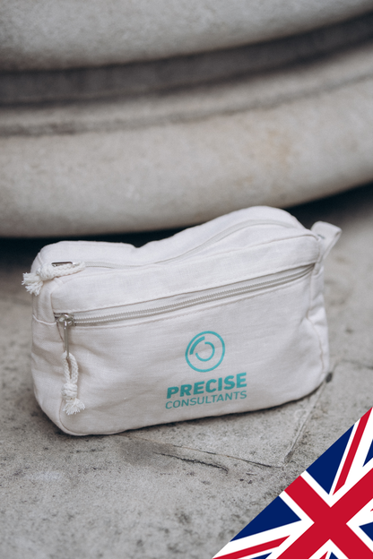 UK EXCLUSIVE: Wash Bag - Green Logo